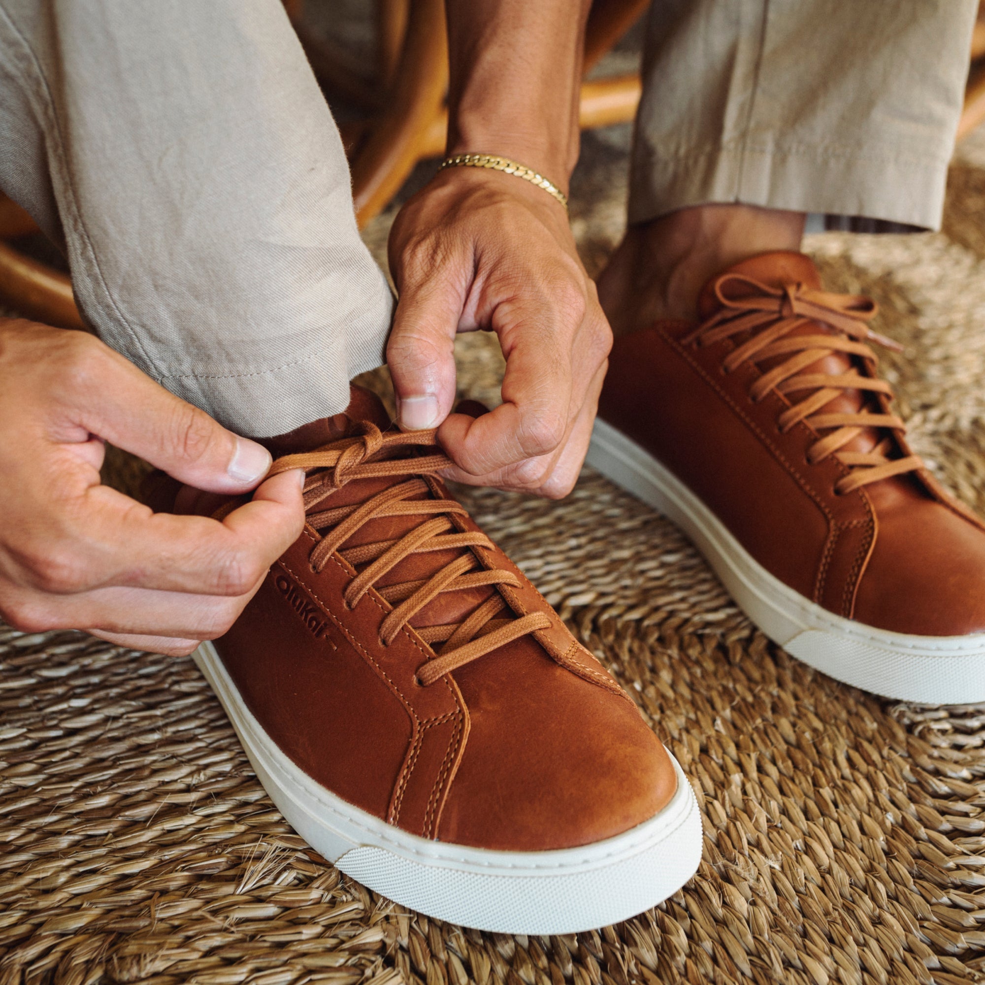 Kou Lace Up gallery image 1